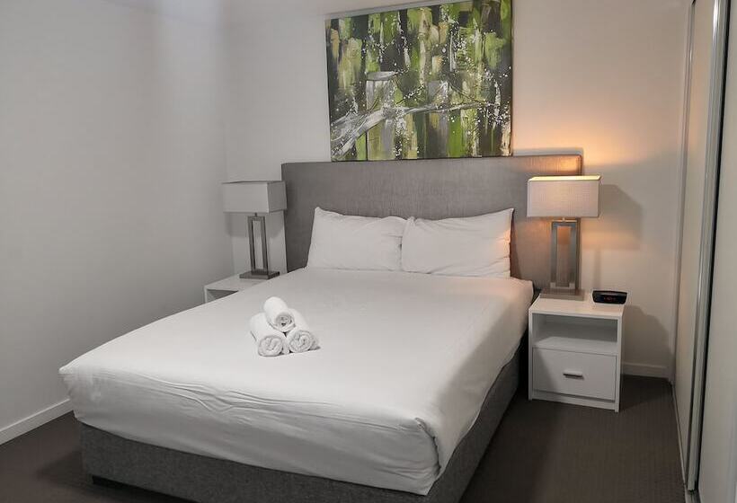Апартаменты 1 Спальня, Atrio Apartments