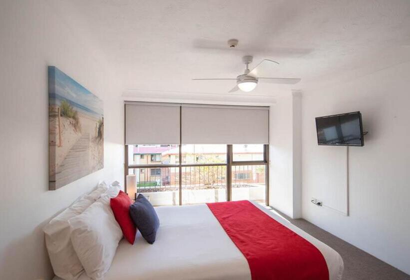 Апартаменты 1 Спальня Нижний Этаж, Bougainvillea Luxury Apartments