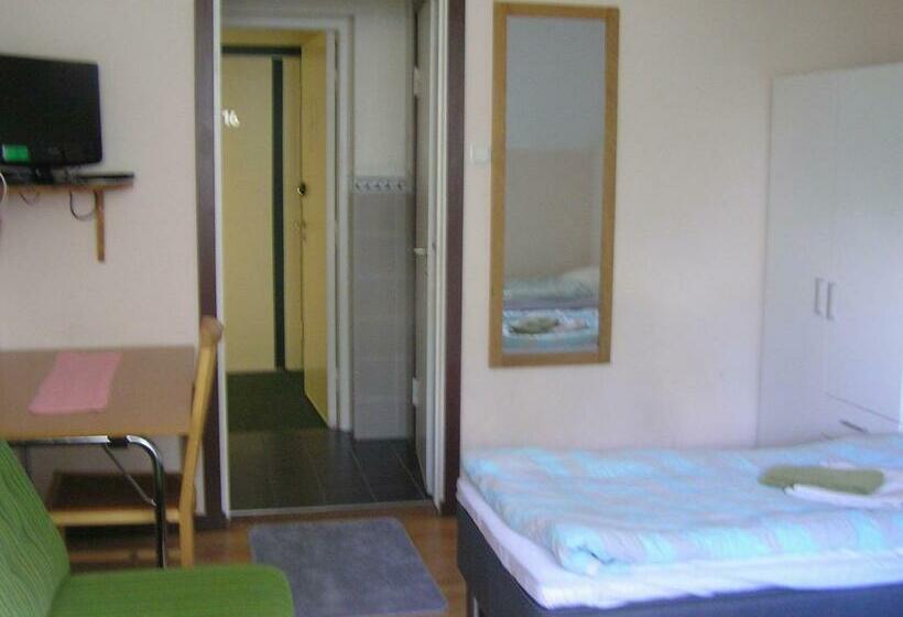 Quarto Estandar Banheiro Compartilhado, Fredrika Hotell Jakt&fiskecamp
