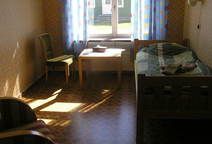 Quarto Estandar Individual Banheiro Compartilhado, Fredrika Hotell Jakt&fiskecamp
