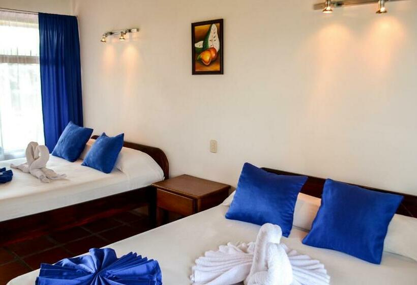 4인용 스탠다드 룸, Termales Del Bosque & Hot Springs