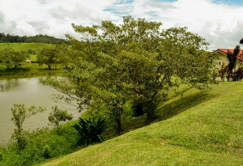 스탠다드 방갈로, Termales Del Bosque & Hot Springs