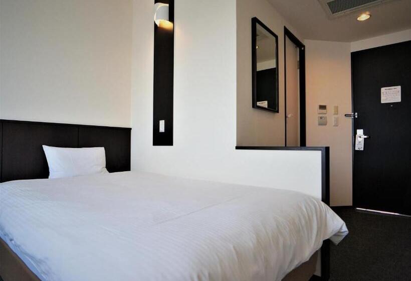 Номер Базовый Двуспальная Кровать, Green Rich Hotel Tosu Ekimae