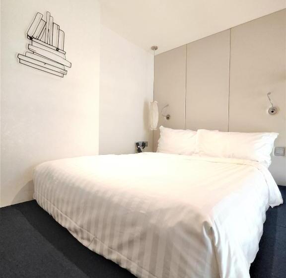 اتاق اجرایی, Mercure Singapore Bugis