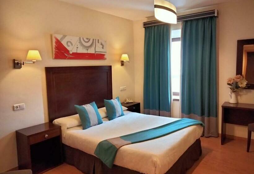 Номер Стандарт, & Spa Plaza Arriate