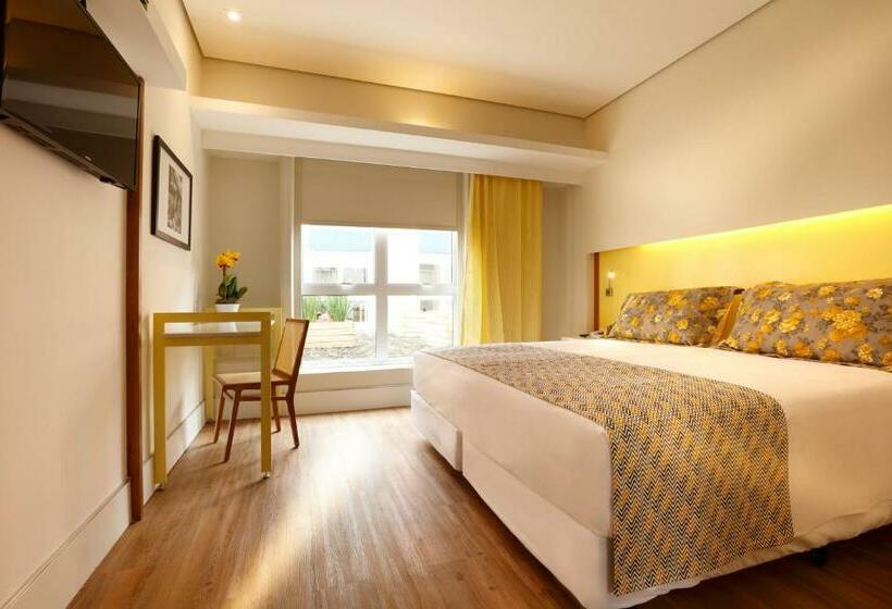 디럭스 룸 킹사이즈 침대, Vitória Hotel Express Dom Pedro