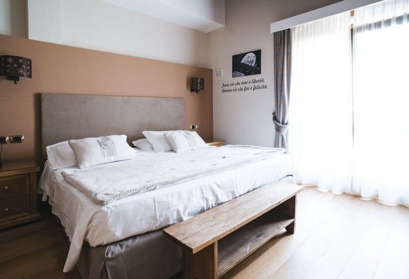 سوییت جونیور, Paradise Hotel & Wellness