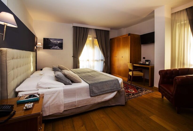 سوییت جونیور, Paradise Hotel & Wellness