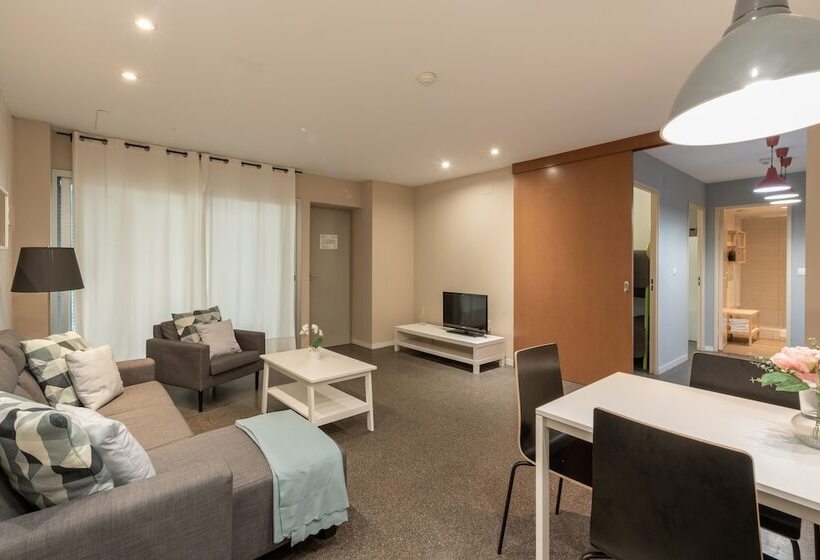 Семейное Студио, Residencia Universitaria Campus Del Mar