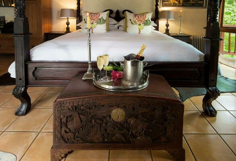 Family Suite, The Loerie Hide