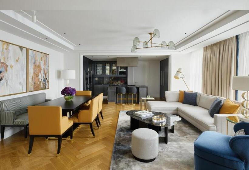 Апартаменты 2 Спальни, Four Seasons Hotel London At Tower Bridge