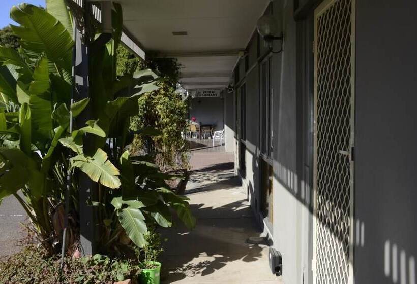 Номер Стандарт, The Hermitage Motel
