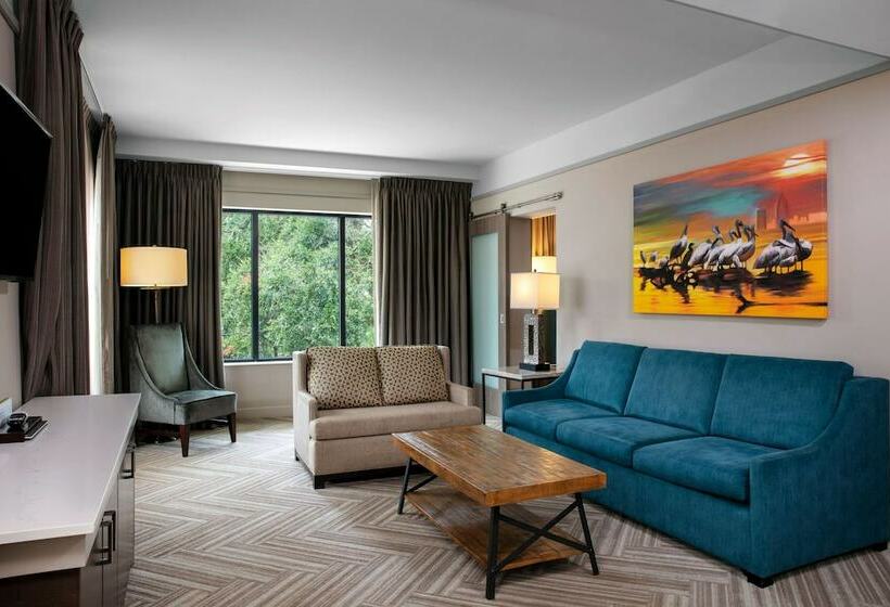 스위트 킹사이즈 침대, Hilton Garden Inn Mobile Downtown