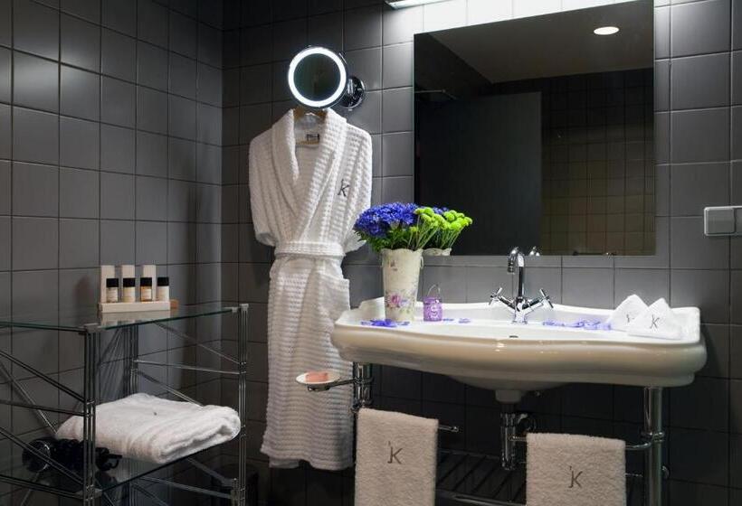 Quarto Deluxe, Kabadoni Boutique