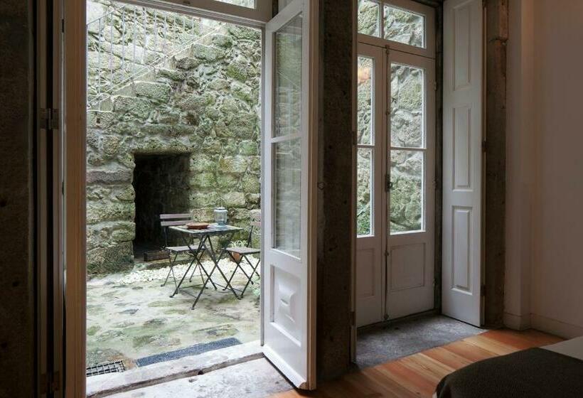 اتاق استاندارد, Cale Guest House