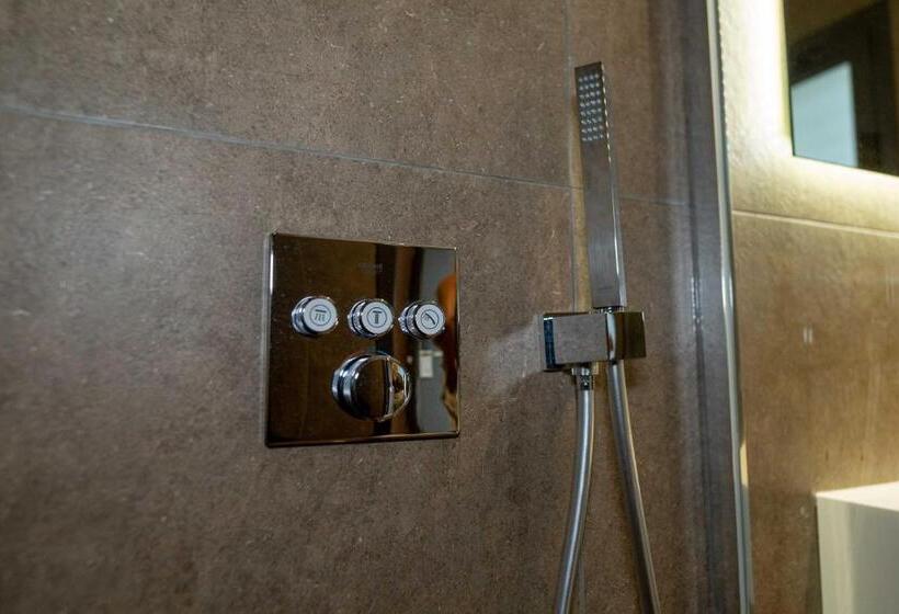 Люкс, Mirror