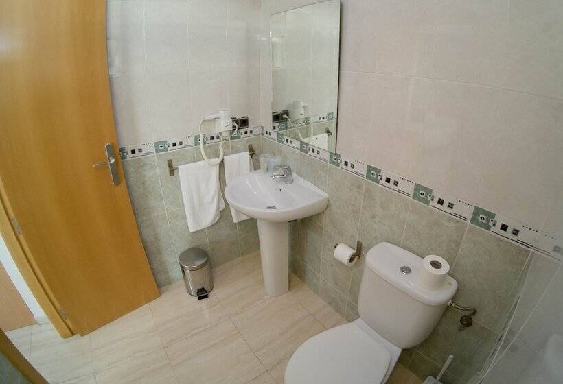 Номер Basic, Hostal Meseguer