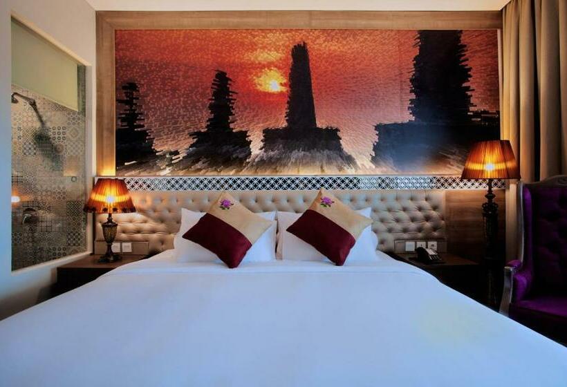 Номер Superior Кровать Кинг, Grand Mercure Yogyakarta Adi Sucipto