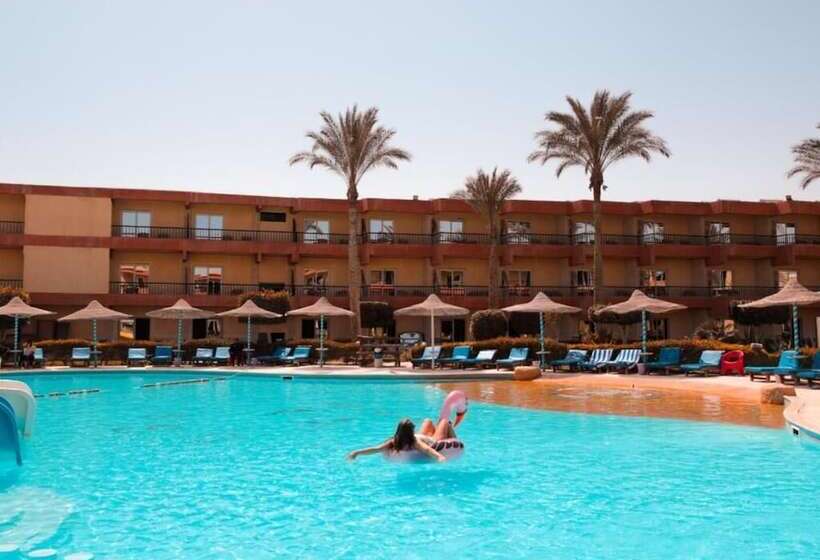 غرفة ديلوكس مطلّة علي البحر, Retal View Resort El Sokhna Aqua Park