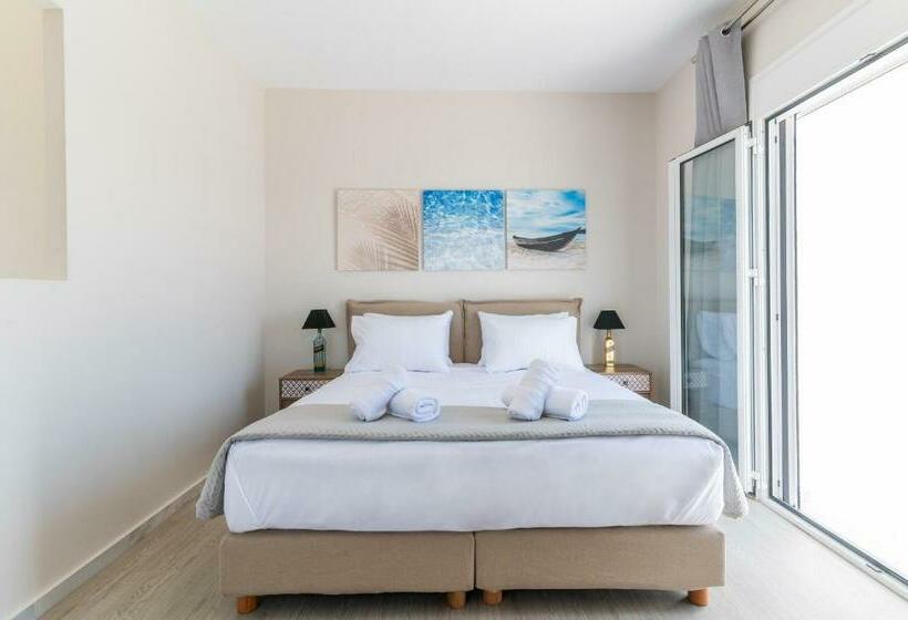 Студия Superior, Cape Blue Suites