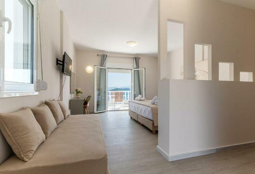 Студия Superior, Cape Blue Suites