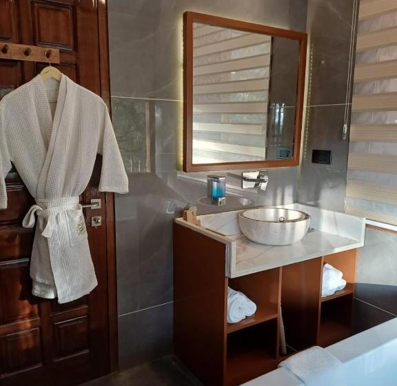 프레지덴셜 스위트, Chillaru Spa & Resort