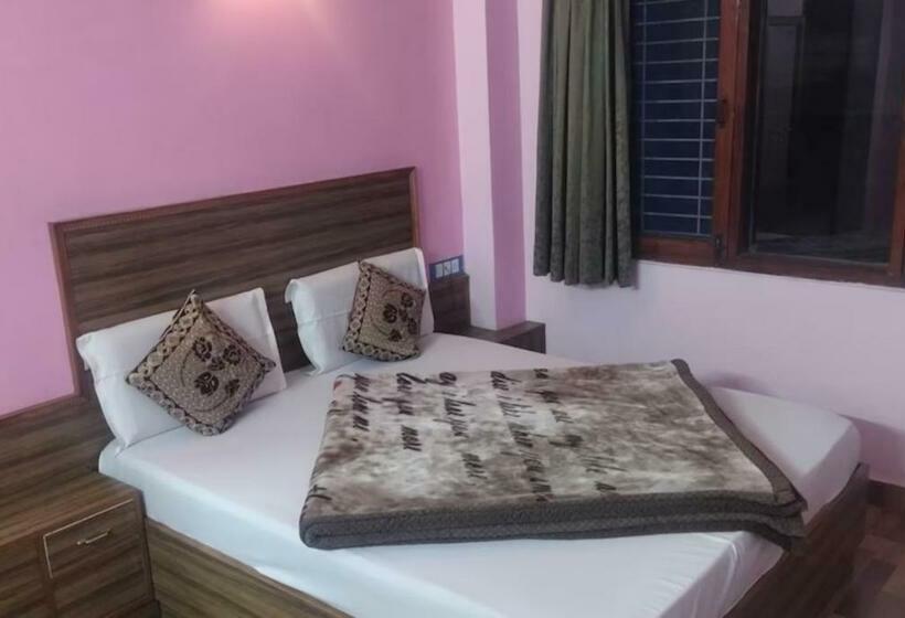 스탠다드 룸, Tirupati Regency Anandam
