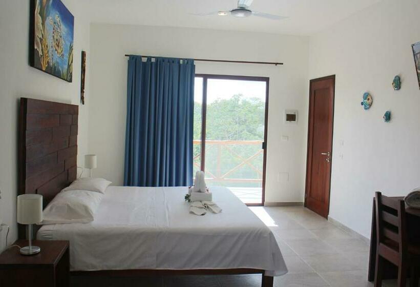 Quarto Familiar, Basic Tulum
