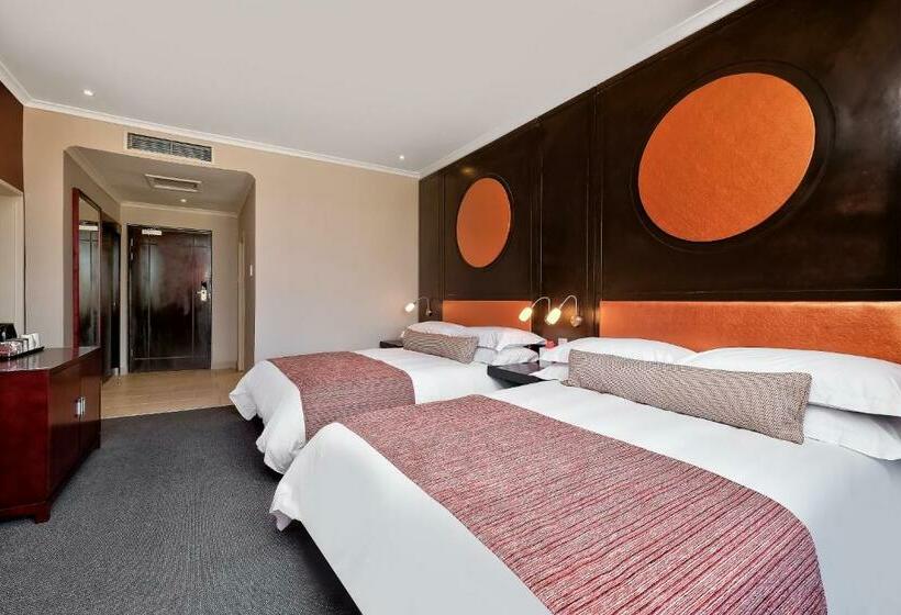 اتاق استاندارد با چشم‌انداز باغ, Protea Hotel By Marriott Ndola
