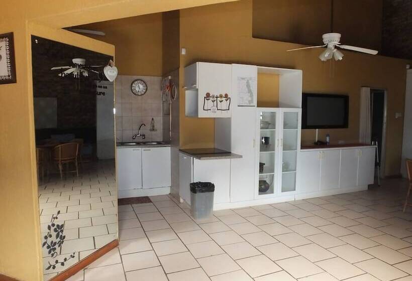 Family Suite, Tatenda Guest House