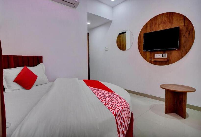 Quarto Triplo Clássico, Oyo Flagship Hotel Vinayak