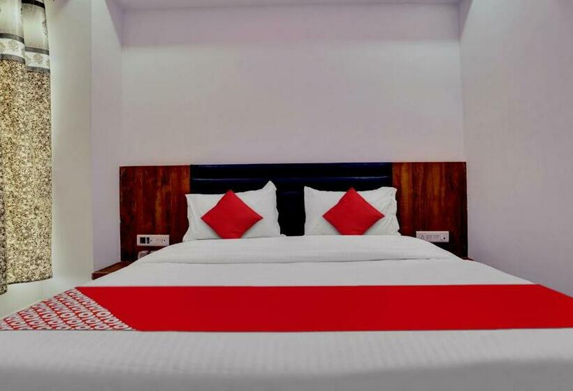 Quarto Triplo Clássico, Oyo Flagship Hotel Vinayak