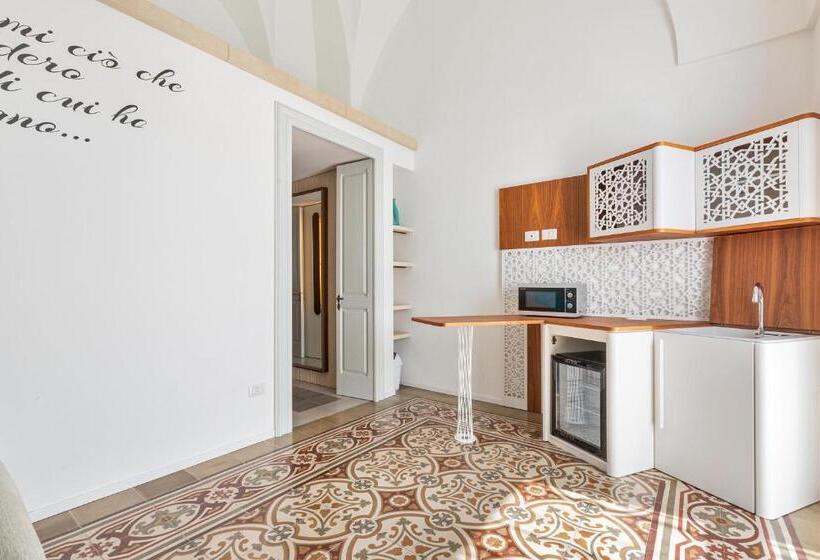 Четырехместный Номер Стандарт, B&b Palazzo Flora