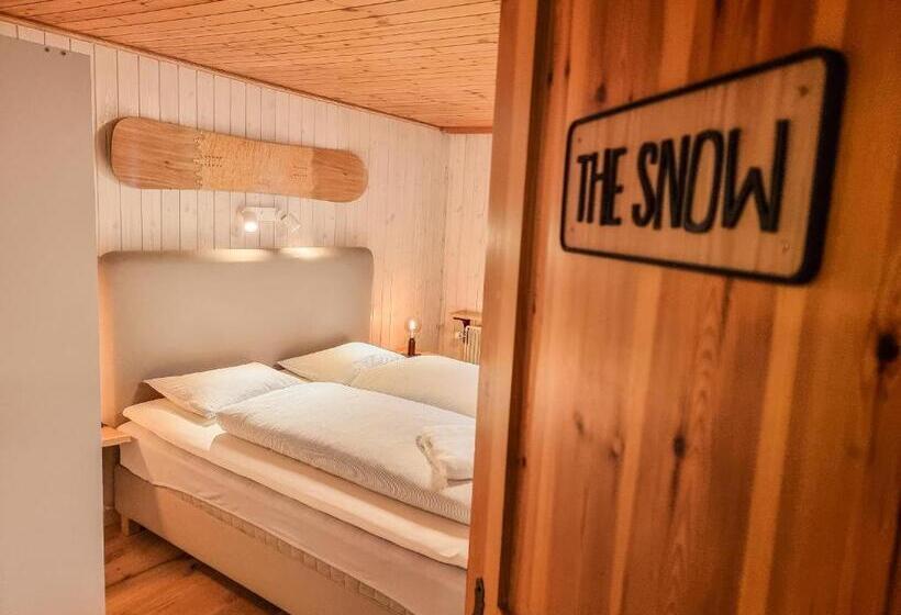 Номер Стандарт, Luny`s Bed And Breakfast Ruschein