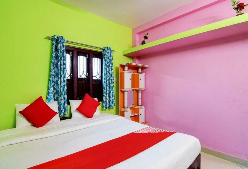 Chambre Triple Classique, Oyo Flagship Shivansh Residency