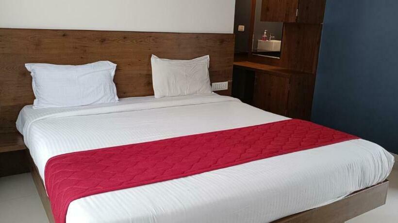 Номер Deluxe, Shree Mahalaxmi Inn Couple Friendly