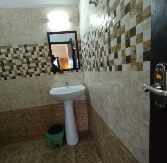 Стандартный Номер Кровать Кинг, Sviksha Inn
