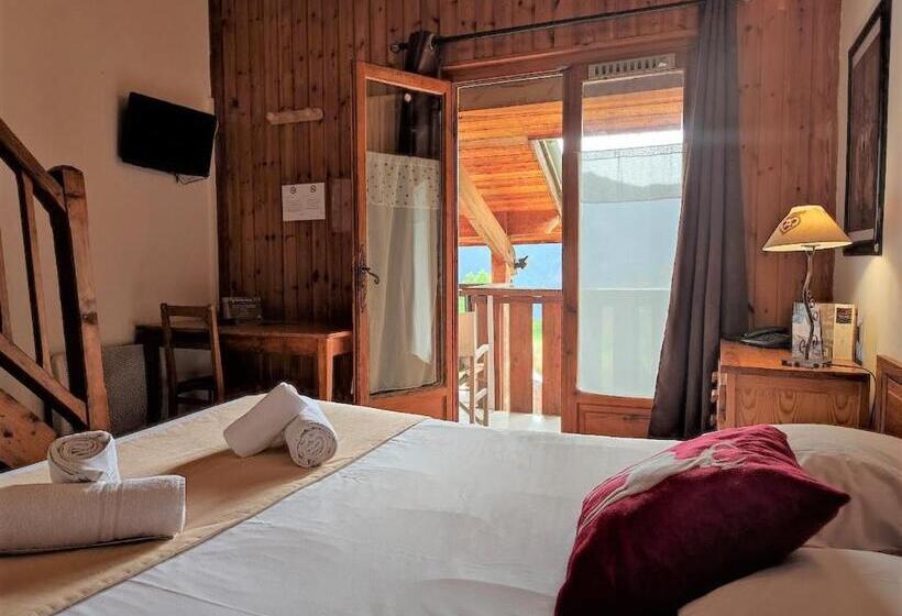 스탠다드 트리플 룸, Chalet Hôtel Les Blancs