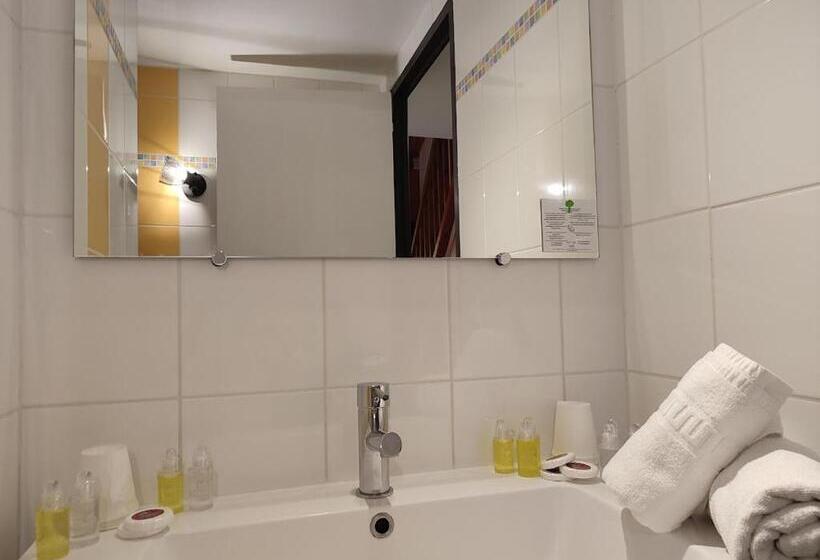 스탠다드 트리플 룸, Chalet Hôtel Les Blancs