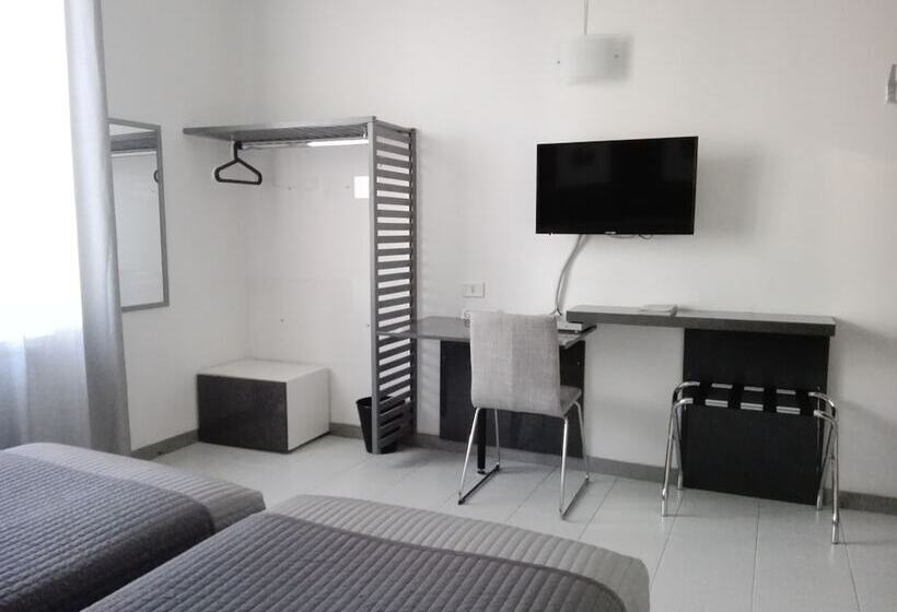 Номер Стандарт, Bert Hotel