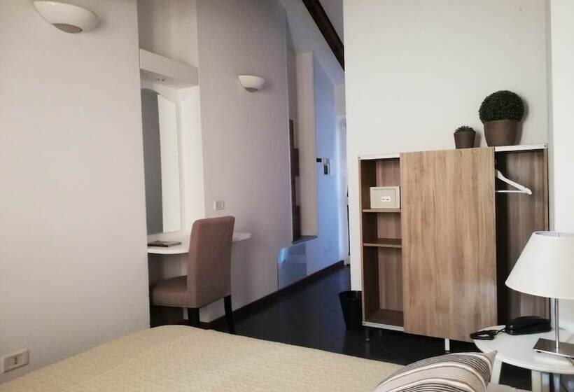 Номер Стандарт Индивидуальный, Bert Hotel