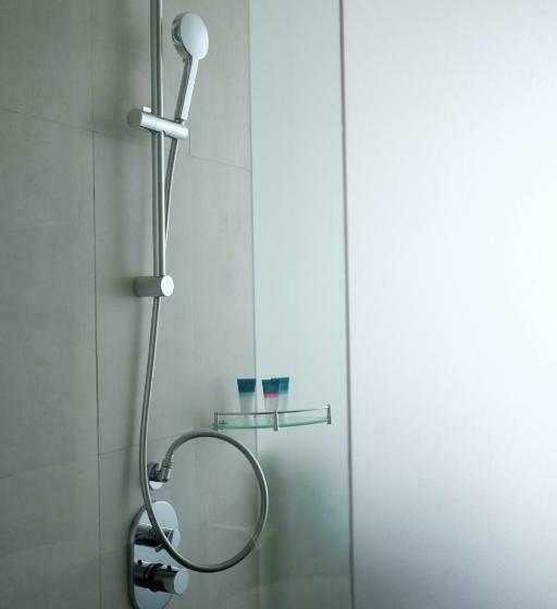 豪华房间, Four Points By Sheraton Jakarta Thamrin