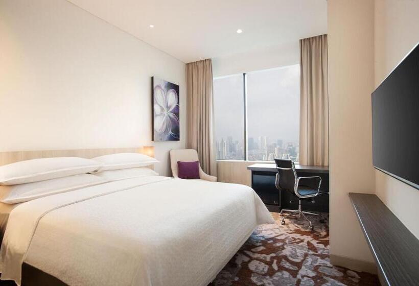 带大床的标准间, Four Points By Sheraton Jakarta Thamrin