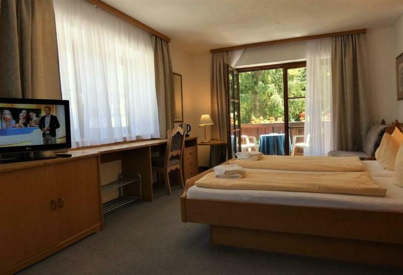 اتاق استاندارد با چشم‌انداز کوهستان, Königsseer Hof
