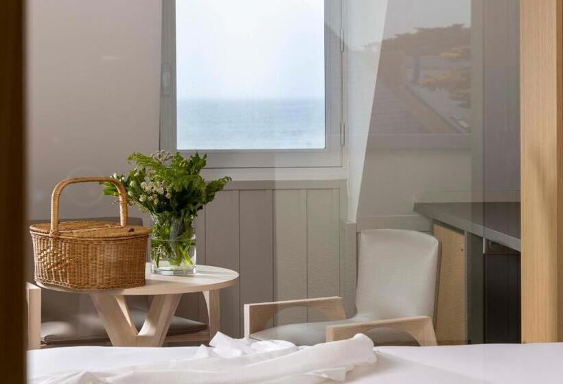 Prestige Room Sea View, Les Vikings