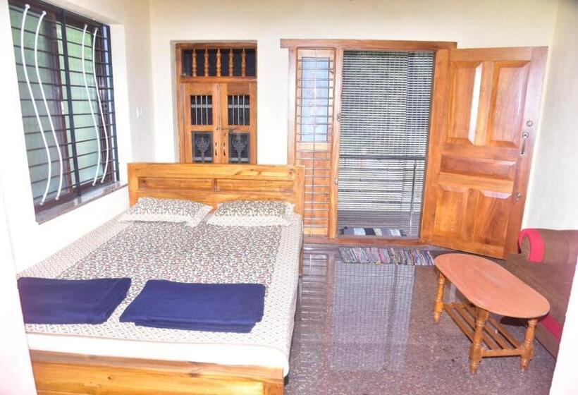 Номер Стандарт Вид на Парк, Devatha Homestay, Guest House,hotel,dharmasthala 1