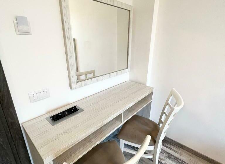 استودیوی استاندارد, Casa Micle