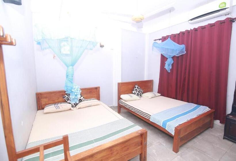 Семейный Номер, Ari Guest House