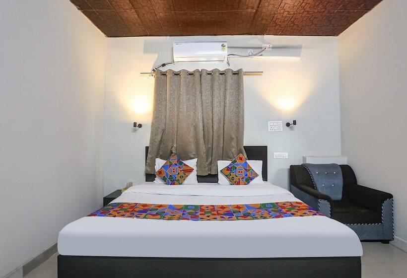 Quarto Deluxe, Fabexpress Villa 18