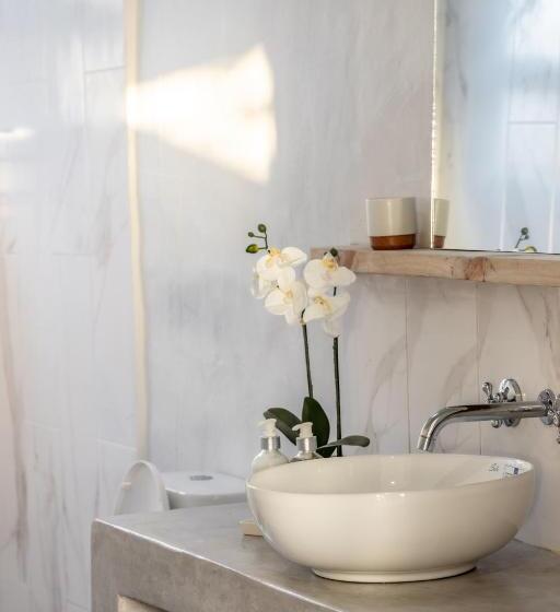 Люкс Повышенной Комфортности, Capri Sands Luxury Guest House